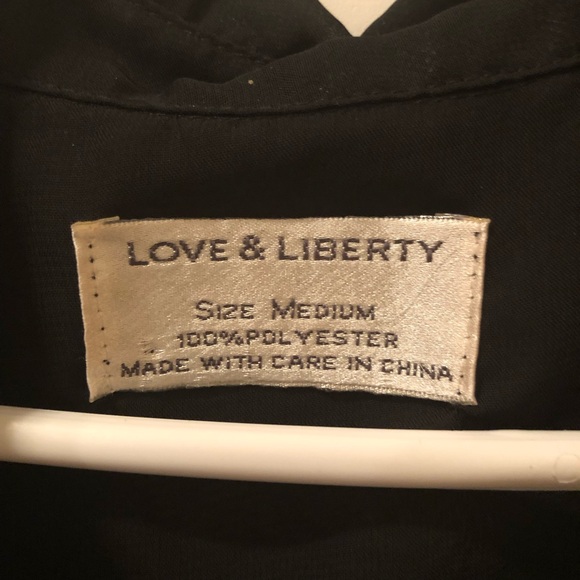 Black And Golder Blouse - Picture 3 of 3